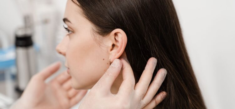 Otoplastie : Corriger la Forme de Vos Oreilles en Toute Confiance